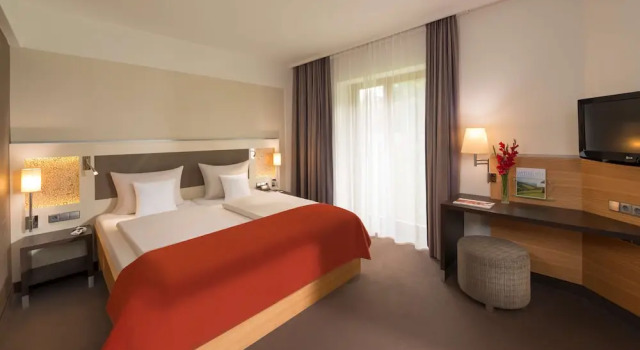 Номер Superior Dorint Thermenhotel Freiburg