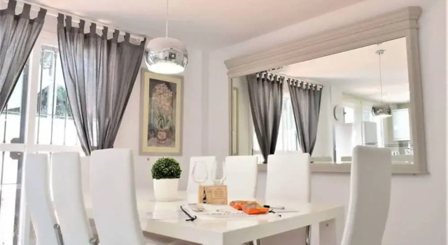 Villa Emma 4 Bedrooms F-3, Забронировать Вилла Коттеджи Марбелья, Коттедж