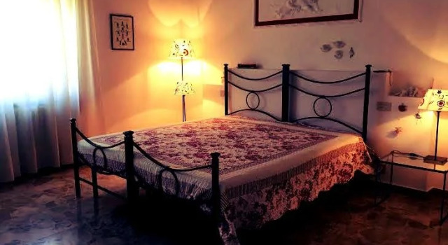 La Collina di Albiro Affittacamere, Prenota Hotel Arcola Riviera Ligure