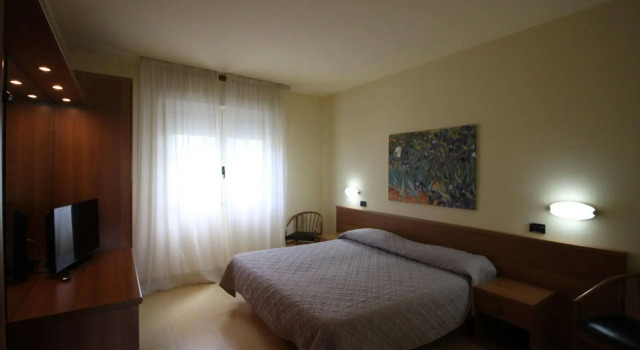 Hotel Italia, Забронировать Отель Отели Оккьобелло с завтраком, Завтраки