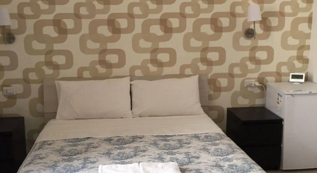 TongFuB&B, Забронировать Отель Рим Лацио, рядом с Piazza San Giovanni in Laterano