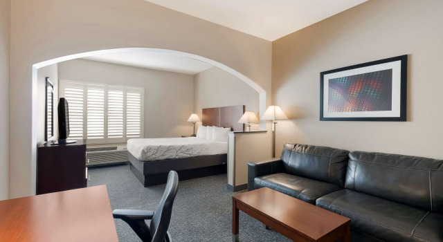 Двухместный люкс Best Western Lanai Garden Inn & Suites