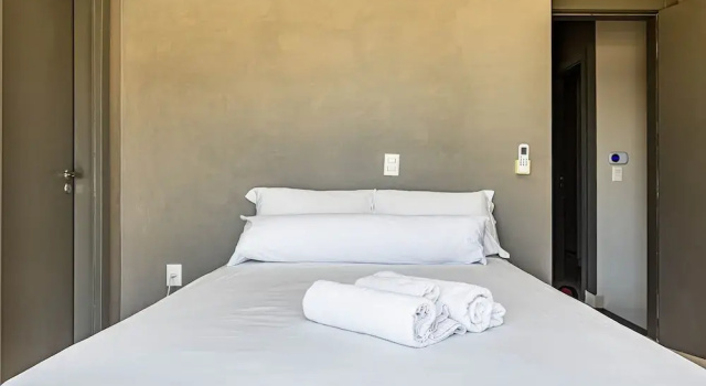 Duplex 3Q pé na areia c/ vista deslumbrante RAT001, Забронировать Апартаменты/квартира Порту-Белу Санта-Катарина