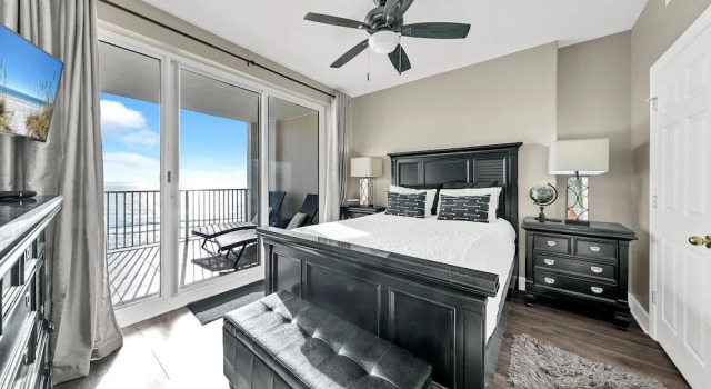 Ocean Reef 704