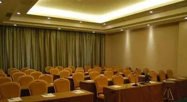 Zhengzhou Kai-run Business Hotel, Rezervovat Hotel Čeng-čou Henan