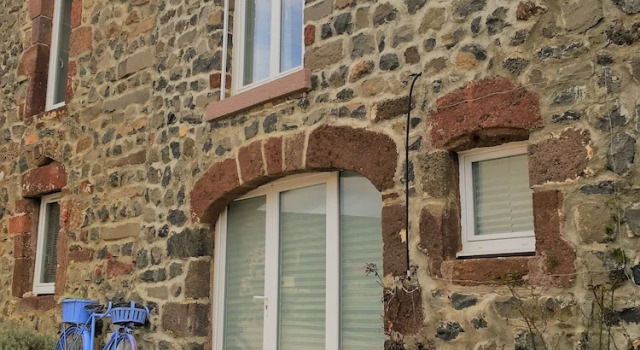 La Cadille, Prenota Hotel Hotel a Alvernia con parcheggio, Parcheggio