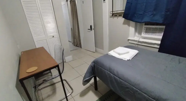 Номер Economy Larry's Long Stay Hostel
