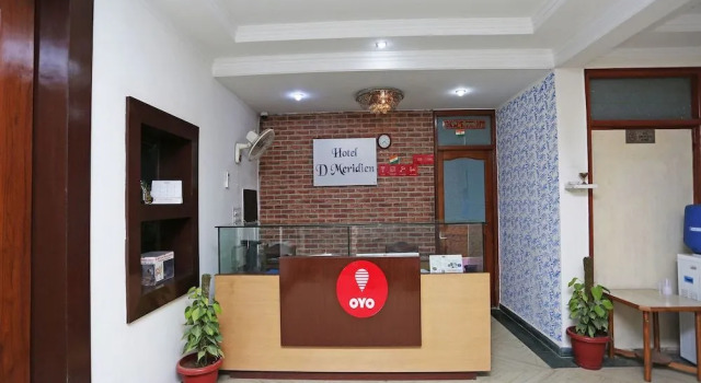 OYO 14100 Hotel D Meridien, Забронировать Отель Отели штата Харьяны с парковкой, Парковка