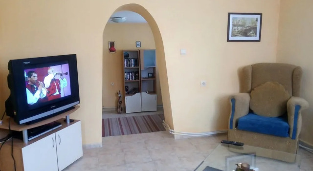 Three Bedroom House With Garden Only 10 km From Veliko Tarnovo, Rezerwuj Willa Natsovtsi Gabrovo