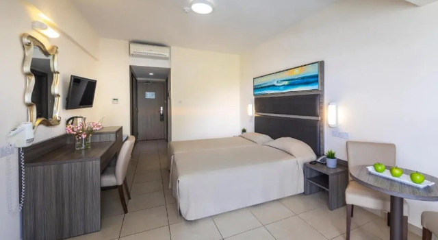 Двухместный номер Standard с частичным видом на море Tofinis Hotel