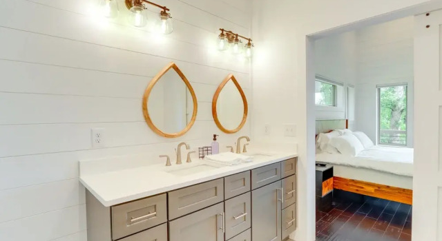 Mid-century Modern Home w/ Hot Tub & Mtn Views!