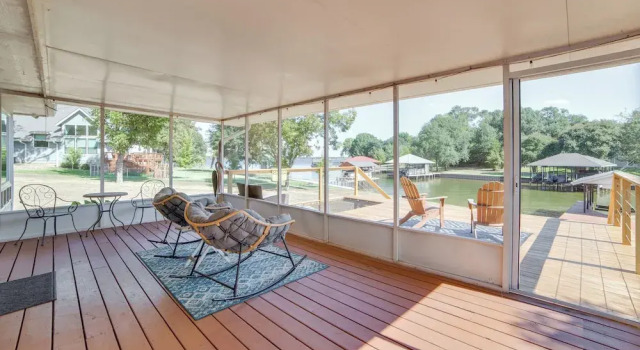 Коттедж Private Dock & Slip: Cedar Creek Reservoir Home