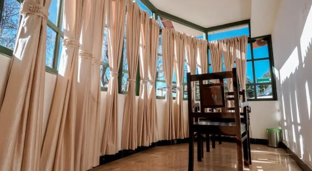 Номер Comfort Lakefront Home Hotel