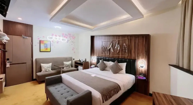 Люкс с видом на город Oak Tree Urban Hotel Jakarta