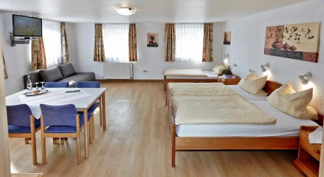 Семейный номер Standard Hotel Landgasthaus Rössle