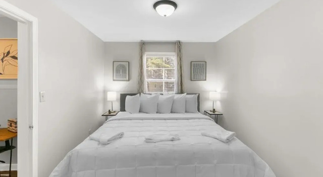 Rooms on Rose, Prenota Casa vacanze Hotel a Alabama con parcheggio, Parcheggio