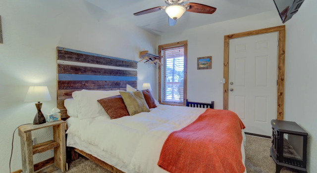 Номер Standard Пентхаус с балконом Green Mountain Falls Lodge