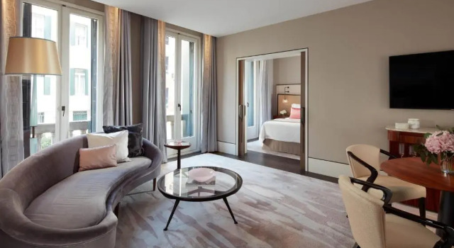 Двухместный люкс St. Regis c 1 комнатой с видом на город Отель The St. Regis Venice