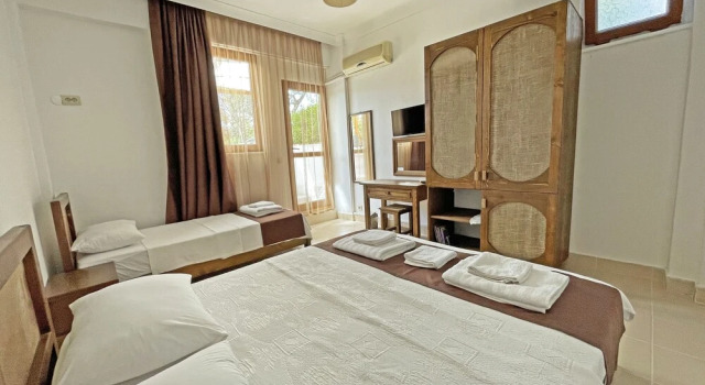 Standard Triplo quarto com vista para o jardim Malbec Otel