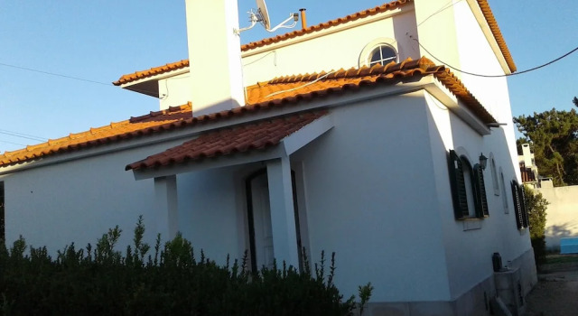 Villa With 5 Bedrooms in Castelo, With Private Pool, Furnished Balcony, Rezervovat Vila Hotely v Lisabon s bazénem, Bazén
