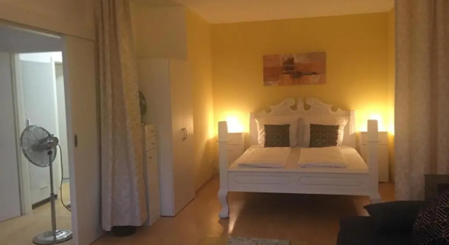 Апартаменты City West Studios