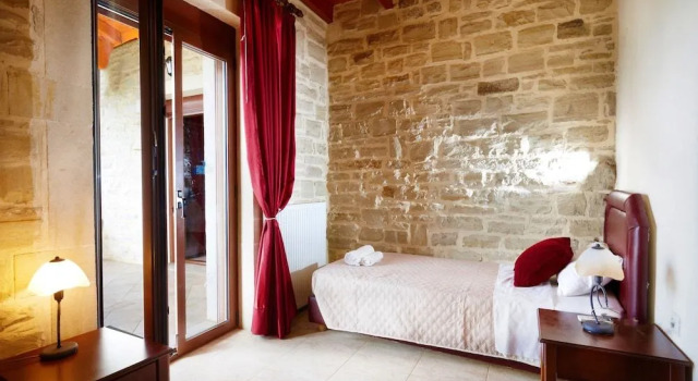 disCrete Villa Loutra