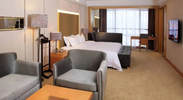 Guangzhou Yunli  Hotel, Rezervovat Hotel Hotely v Guangdong s bazénem, Bazén
