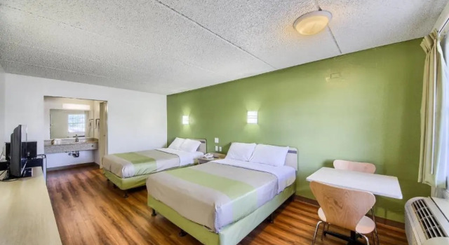 Четырёхместный номер Deluxe Motel 6-San Antonio, TX - Northwest Medical Center