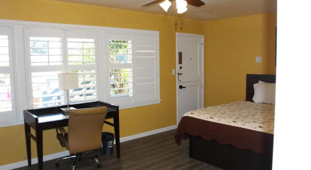Номер Standard Carmel Wayfarer Inn