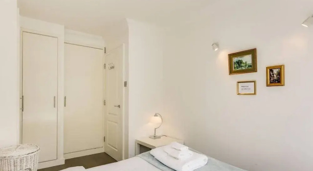 Modern 1bed in Fitzrovia 9 Mins to Oxford Street, Забронировать Отель Отели Англии 3 звезды, 3*