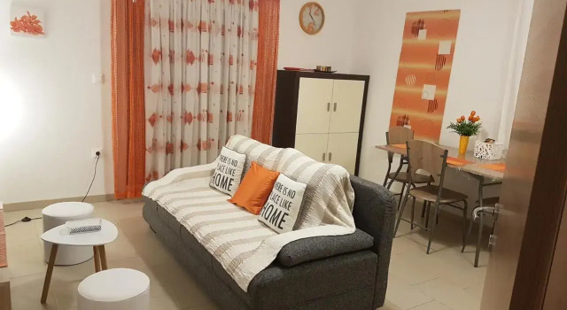 Orange Brist