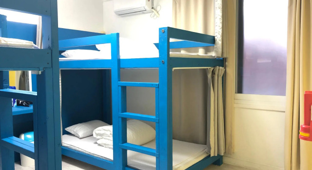 Кровать в общем номере (мужской номер) Slow Citi Guest House -슬로시티게스트하우스
