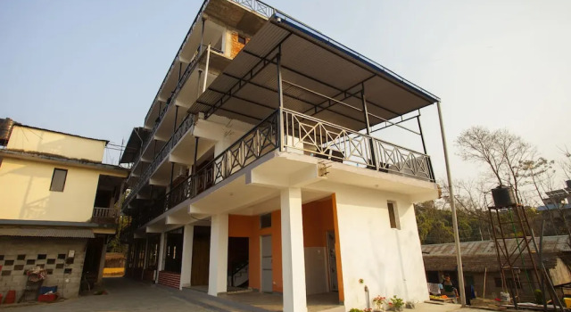 Sauraha Holiday Home