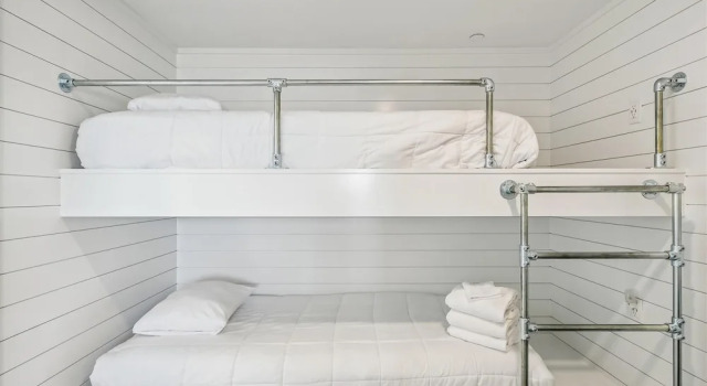 Номер Standard Oceania 703 3 Bedroom Condo by RedAwning