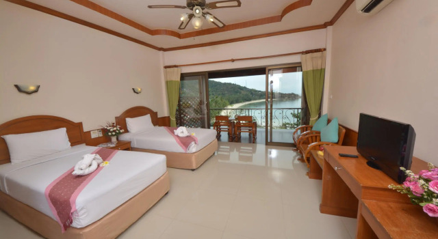 Haad Yao Bayview Resort & Spa