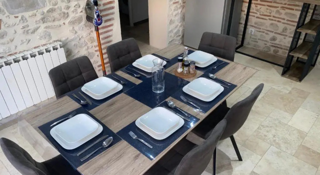 Le Cottage de Romas, Book Vacation Home Villas in Lot Valley, Villa
