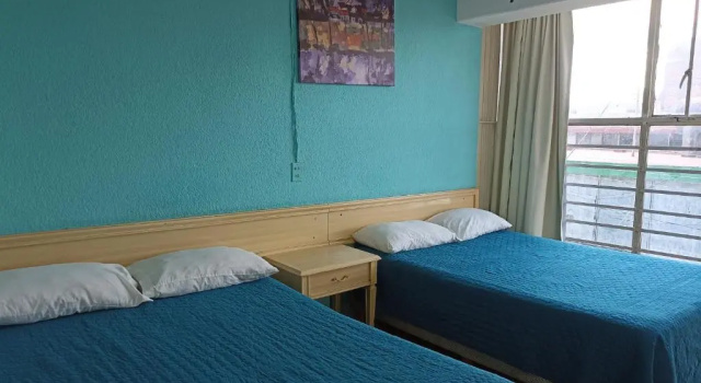 Четырёхместный номер Standard Hotel Viena