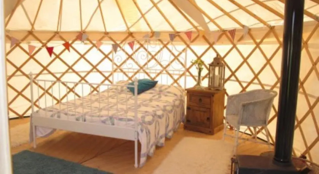 The Coachhouse B&B Bus, Boek Bed and Breakfast Hotels in Conques-sur-Orbiel met ontbijt, Ontbijt