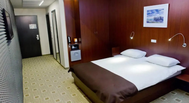 Двухместный номер Deluxe City Mini Hotel