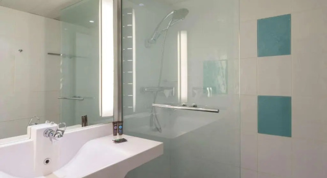 Номер Standard Novotel Lyon Bron