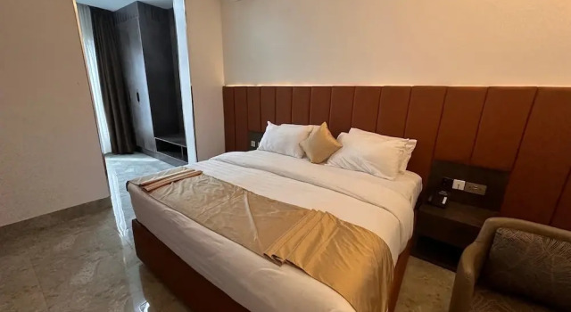 Номер Deluxe Lunar Signature Hotel & Suites