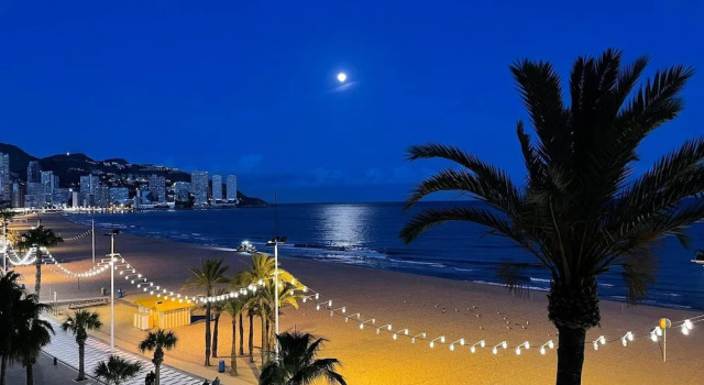 Апартаменты c 1 комнатой с балконом 1 Sand, Sea, Sun, Relaxation and Spanish Cuisine