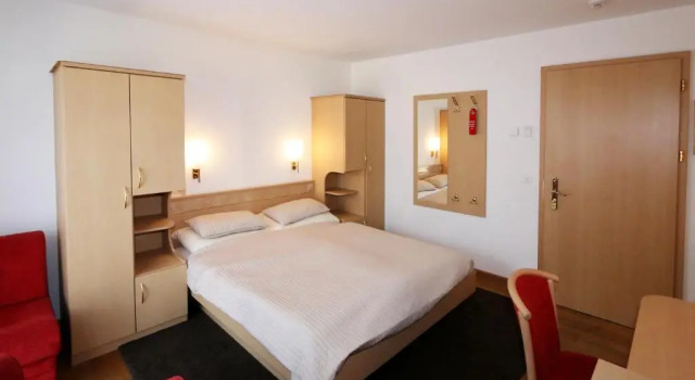 Двухместный номер Standard Amber Hotel