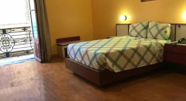Одноместный номер Standard с балконом и с красивым видом из окна Hotel Isabel