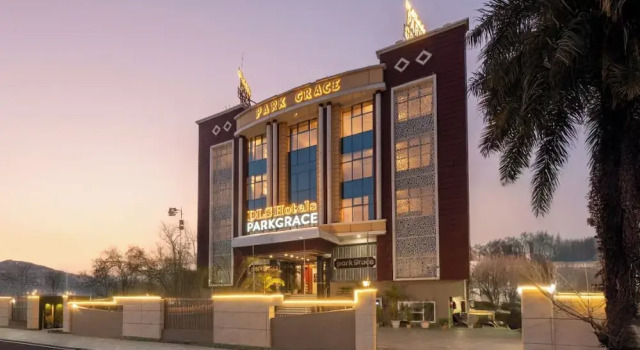 DLS Park Grace, Rezervovat Hotel Haridvár Uttarakhand