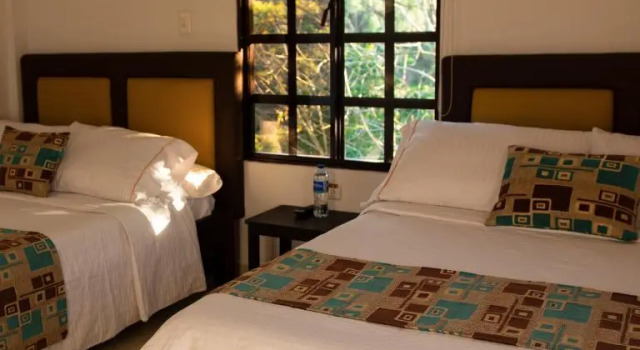 Семейный номер Standard с балконом и с красивым видом из окна Hotel Campestre El Triunfo