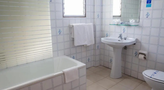 Трёхместный номер Standard Hotel Tres Jotas Conil