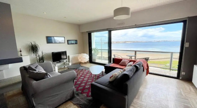 Luxury T3 Standing 2 - Vue Mer Exceptionnelle 180, Rezerwuj Hotel Larmor-Plage 