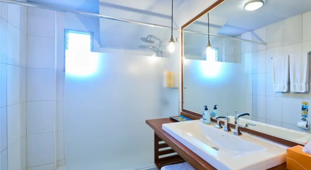 Двухместный номер Standard с балконом и с видом на залив Casa Congo & El Palenque - Casa Rayo Verde - Restaurante - Galeria de arte