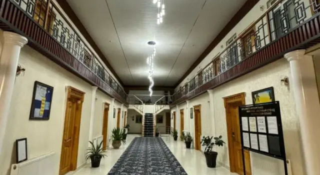 Karvonsaroy Hotel, Prenota Hotel Eshanguzar Tashkent